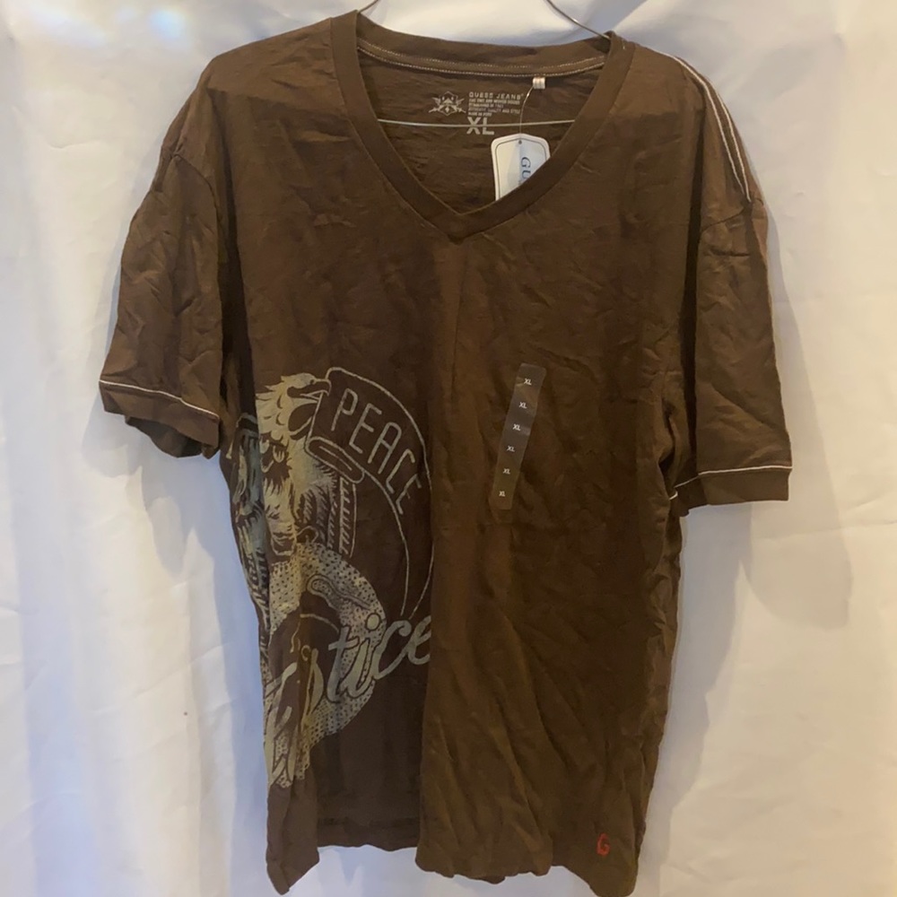 New men’s guess shirt sleeve tee shirt size xl